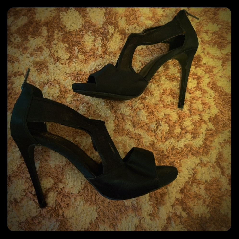 Black Mix No6 Zip heel